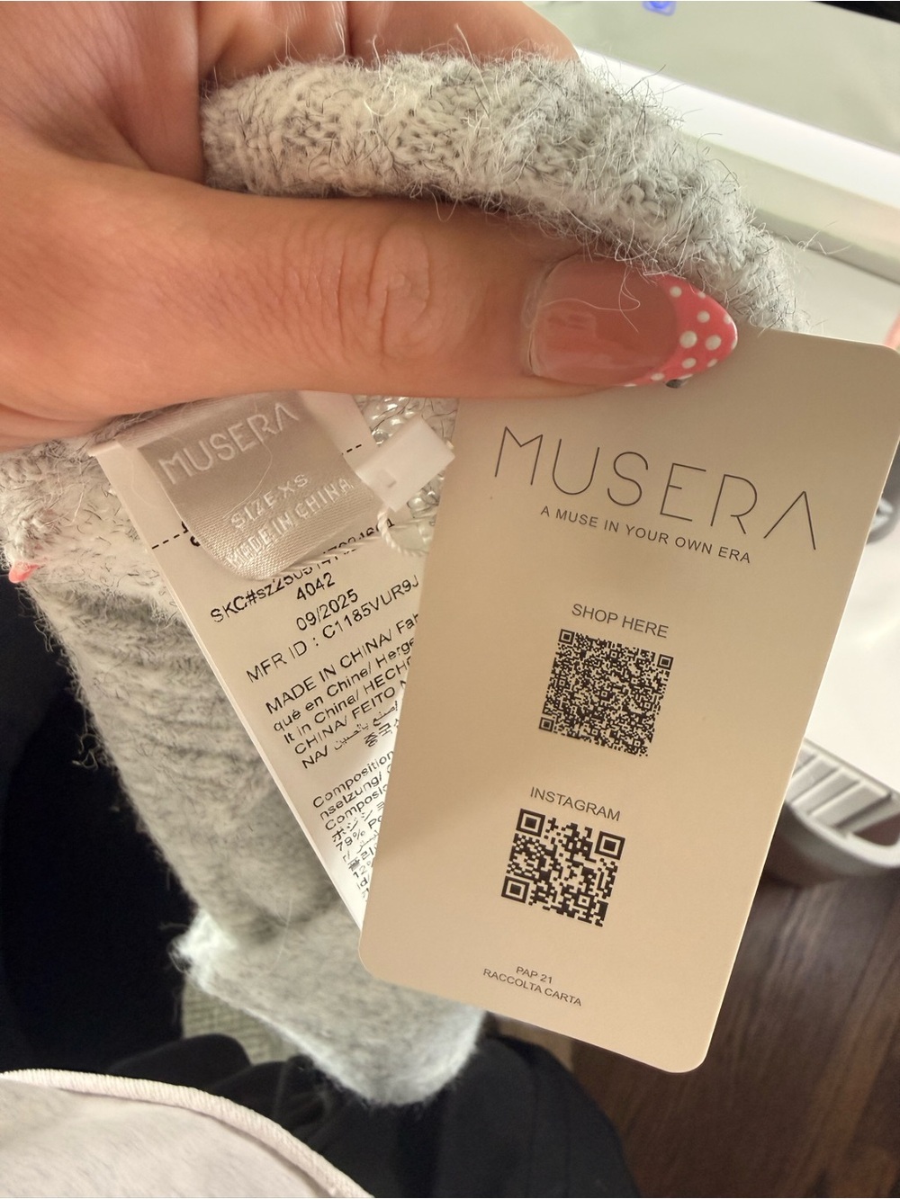 Musera Off-the-Shoulder Oversized Light Gray Knit Sweater - Picture 8 of 8